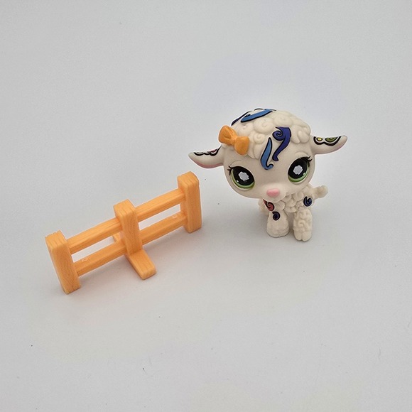 Hasbro Other - Hasbro Littlest Pet Shop 1068 Post Card Pet Lamb Sheep Orange Fence G2 LPS 2009